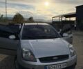Сірий Форд Фієста, об'ємом двигуна 1.4 л та пробігом 110 тис. км за 4400 $, фото 3 на Automoto.ua