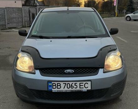 Серый Форд Фиеста, объемом двигателя 1.2 л и пробегом 145 тыс. км за 4350 $, фото 1 на Automoto.ua