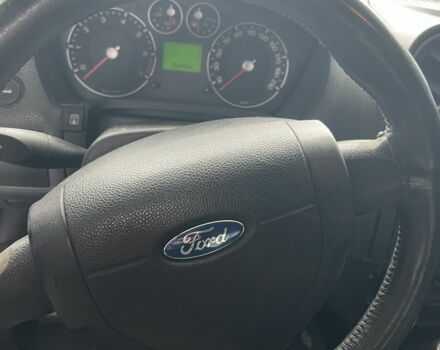 Серый Форд Фиеста, объемом двигателя 1.2 л и пробегом 194 тыс. км за 3300 $, фото 8 на Automoto.ua