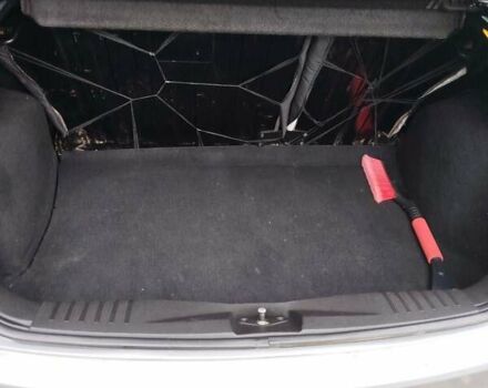 Серый Форд Фиеста, объемом двигателя 1.3 л и пробегом 150 тыс. км за 3700 $, фото 6 на Automoto.ua