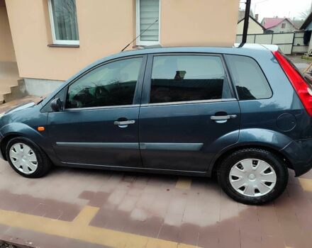 Сірий Форд Фієста, об'ємом двигуна 1.4 л та пробігом 204 тис. км за 3550 $, фото 6 на Automoto.ua