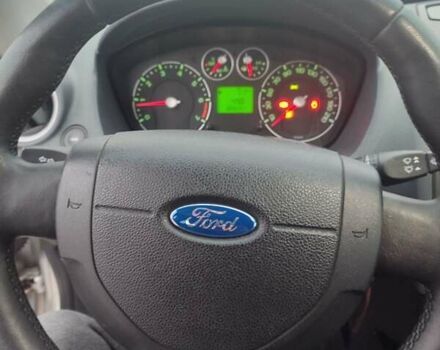 Сірий Форд Фієста, об'ємом двигуна 1.39 л та пробігом 189 тис. км за 3900 $, фото 6 на Automoto.ua