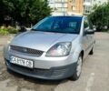 Сірий Форд Фієста, об'ємом двигуна 1.3 л та пробігом 150 тис. км за 3900 $, фото 1 на Automoto.ua