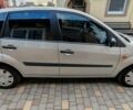 Сірий Форд Фієста, об'ємом двигуна 1.3 л та пробігом 127 тис. км за 4650 $, фото 6 на Automoto.ua