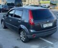 Сірий Форд Фієста, об'ємом двигуна 1.39 л та пробігом 286 тис. км за 4200 $, фото 3 на Automoto.ua