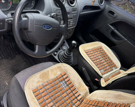 Форд Фиеста 2007 в Киеве на Automoto.ua Серый Форд Фиеста, объемом двигателя 1.39 л и пробегом 108 тыс. км за 4300 $, фото 6 на Automoto.ua