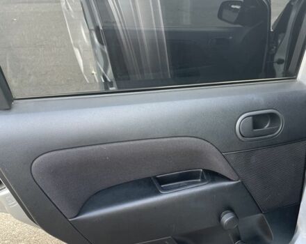 Сірий Форд Фієста, об'ємом двигуна 1.3 л та пробігом 180 тис. км за 5600 $, фото 11 на Automoto.ua