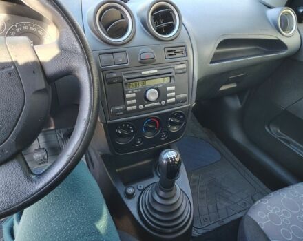 Сірий Форд Фієста, об'ємом двигуна 0 л та пробігом 136 тис. км за 4200 $, фото 16 на Automoto.ua