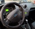 Сірий Форд Фієста, об'ємом двигуна 1.39 л та пробігом 250 тис. км за 4400 $, фото 13 на Automoto.ua