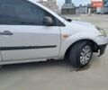 Серый Форд Фиеста, объемом двигателя 1.2 л и пробегом 232 тыс. км за 2850 $, фото 3 на Automoto.ua
