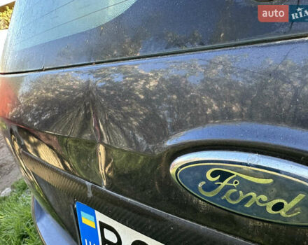 Сірий Форд Фієста, об'ємом двигуна 1.39 л та пробігом 216 тис. км за 2500 $, фото 6 на Automoto.ua