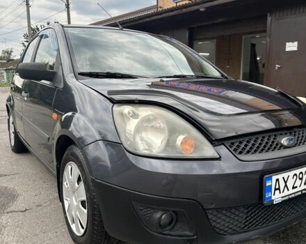 Сірий Форд Фієста, об'ємом двигуна 1.2 л та пробігом 172 тис. км за 3800 $, фото 4 на Automoto.ua