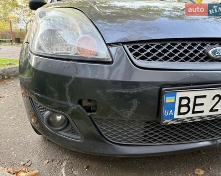 Сірий Форд Фієста, об'ємом двигуна 1.39 л та пробігом 149 тис. км за 3500 $, фото 8 на Automoto.ua