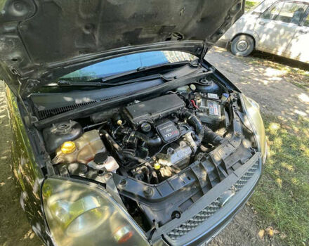 Серый Форд Фиеста, объемом двигателя 1.4 л и пробегом 250 тыс. км за 3500 $, фото 7 на Automoto.ua