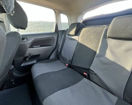 Серый Форд Фиеста, объемом двигателя 1.2 л и пробегом 175 тыс. км за 3900 $, фото 11 на Automoto.ua