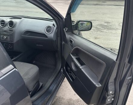 Сірий Форд Фієста, об'ємом двигуна 1.2 л та пробігом 172 тис. км за 3800 $, фото 10 на Automoto.ua