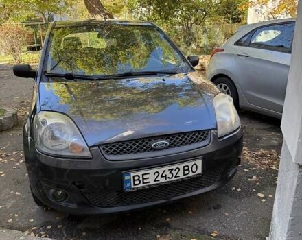 Сірий Форд Фієста, об'ємом двигуна 1.39 л та пробігом 149 тис. км за 3500 $, фото 1 на Automoto.ua