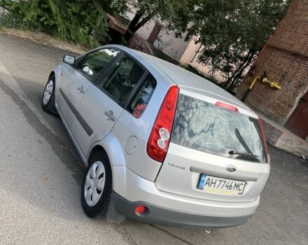 Сірий Форд Фієста, об'ємом двигуна 1.2 л та пробігом 150 тис. км за 3300 $, фото 3 на Automoto.ua