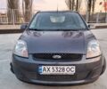 Сірий Форд Фієста, об'ємом двигуна 1.39 л та пробігом 250 тис. км за 4400 $, фото 1 на Automoto.ua
