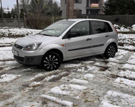 Сірий Форд Фієста, об'ємом двигуна 0 л та пробігом 136 тис. км за 4200 $, фото 15 на Automoto.ua
