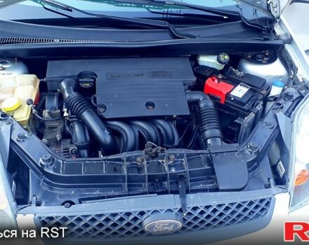 Сірий Форд Фієста, об'ємом двигуна 1.4 л та пробігом 187 тис. км за 4200 $, фото 6 на Automoto.ua