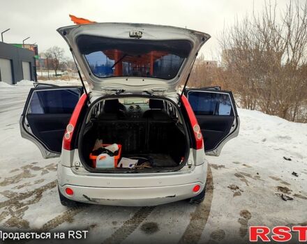 Серый Форд Фиеста, объемом двигателя 1.4 л и пробегом 210 тыс. км за 2300 $, фото 9 на Automoto.ua