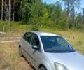 Серый Форд Фиеста, объемом двигателя 1.3 л и пробегом 355 тыс. км за 2700 $, фото 5 на Automoto.ua