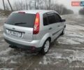 Серый Форд Фиеста, объемом двигателя 1.3 л и пробегом 225 тыс. км за 4000 $, фото 8 на Automoto.ua