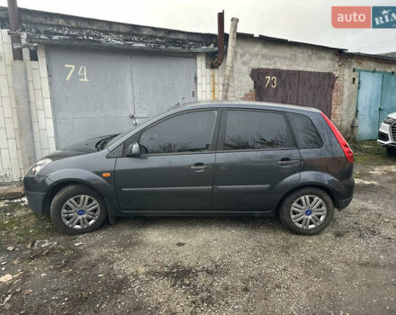 Серый Форд Фиеста, объемом двигателя 1.24 л и пробегом 234 тыс. км за 4200 $, фото 19 на Automoto.ua