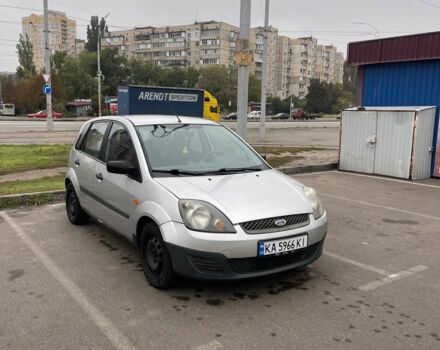 Серый Форд Фиеста, объемом двигателя 1.4 л и пробегом 230 тыс. км за 2800 $, фото 1 на Automoto.ua