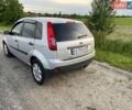 Серый Форд Фиеста, объемом двигателя 1.4 л и пробегом 174 тыс. км за 5300 $, фото 3 на Automoto.ua