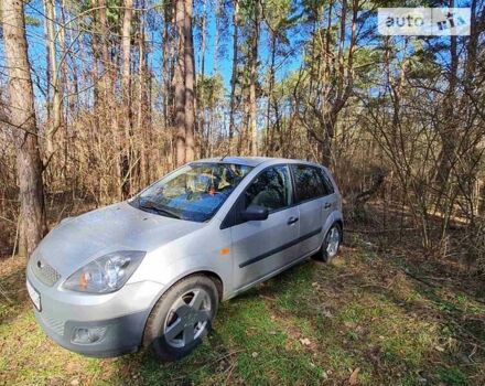 Сірий Форд Фієста, об'ємом двигуна 1.4 л та пробігом 220 тис. км за 3900 $, фото 11 на Automoto.ua