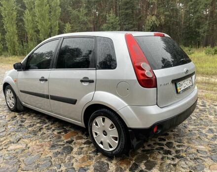 Серый Форд Фиеста, объемом двигателя 1.3 л и пробегом 175 тыс. км за 3950 $, фото 13 на Automoto.ua