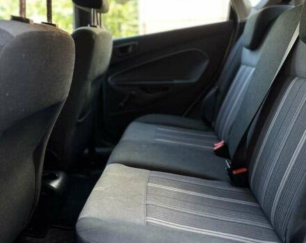 Серый Форд Фиеста, объемом двигателя 1.6 л и пробегом 370 тыс. км за 5500 $, фото 24 на Automoto.ua