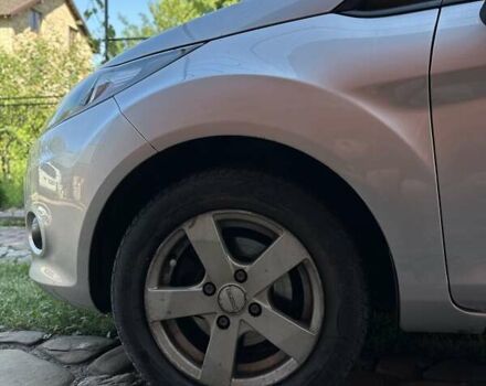 Серый Форд Фиеста, объемом двигателя 1.6 л и пробегом 370 тыс. км за 5500 $, фото 27 на Automoto.ua