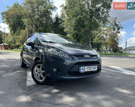 Серый Форд Фиеста, объемом двигателя 1.24 л и пробегом 175 тыс. км за 5900 $, фото 12 на Automoto.ua
