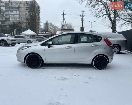 Серый Форд Фиеста, объемом двигателя 1.25 л и пробегом 201 тыс. км за 5200 $, фото 4 на Automoto.ua
