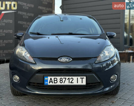 Сірий Форд Фієста, об'ємом двигуна 1.25 л та пробігом 98 тис. км за 5600 $, фото 2 на Automoto.ua