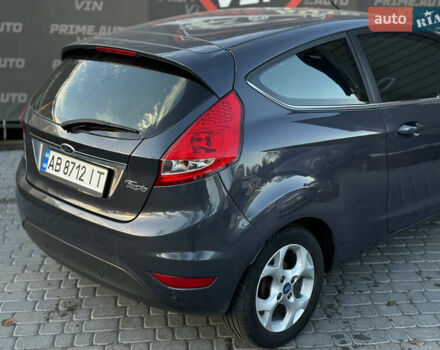 Сірий Форд Фієста, об'ємом двигуна 1.25 л та пробігом 98 тис. км за 5600 $, фото 9 на Automoto.ua