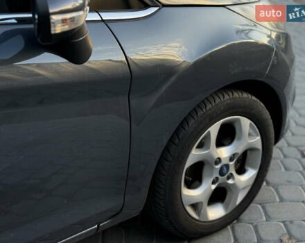Сірий Форд Фієста, об'ємом двигуна 1.25 л та пробігом 98 тис. км за 5600 $, фото 19 на Automoto.ua