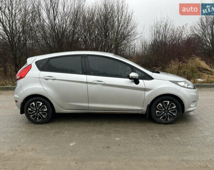 Серый Форд Фиеста, объемом двигателя 1.24 л и пробегом 128 тыс. км за 6500 $, фото 3 на Automoto.ua