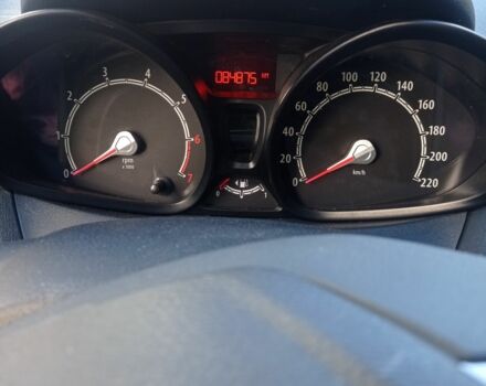 Серый Форд Фиеста, объемом двигателя 1.2 л и пробегом 85 тыс. км за 6500 $, фото 1 на Automoto.ua