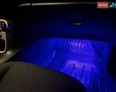 Серый Форд Фиеста, объемом двигателя 1.24 л и пробегом 128 тыс. км за 6500 $, фото 20 на Automoto.ua