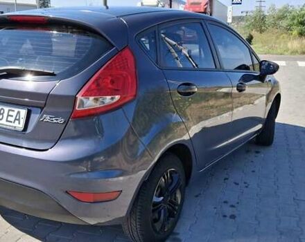 Сірий Форд Фієста, об'ємом двигуна 1.2 л та пробігом 210 тис. км за 5800 $, фото 3 на Automoto.ua