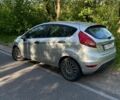 Сірий Форд Фієста, об'ємом двигуна 1.24 л та пробігом 125 тис. км за 4800 $, фото 7 на Automoto.ua