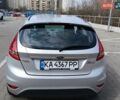 Сірий Форд Фієста, об'ємом двигуна 1.3 л та пробігом 200 тис. км за 5500 $, фото 3 на Automoto.ua
