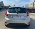 Сірий Форд Фієста, об'ємом двигуна 1.24 л та пробігом 95 тис. км за 6799 $, фото 2 на Automoto.ua
