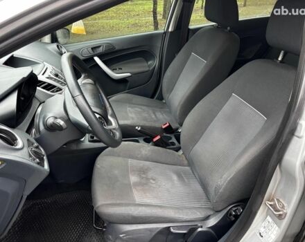 Сірий Форд Фієста, об'ємом двигуна 1.2 л та пробігом 239 тис. км за 5990 $, фото 13 на Automoto.ua