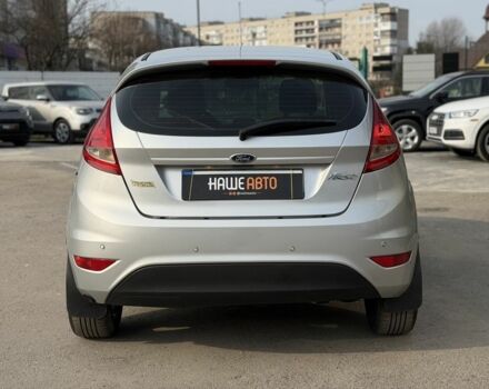 Сірий Форд Фієста, об'ємом двигуна 1.4 л та пробігом 222 тис. км за 7100 $, фото 4 на Automoto.ua