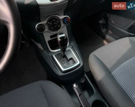 Серый Форд Фиеста, объемом двигателя 1.39 л и пробегом 222 тыс. км за 7100 $, фото 39 на Automoto.ua